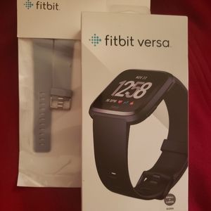 fitbit versa with extra band